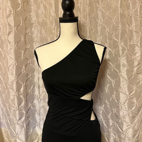 STAUD Black Letta One Shoulder Cutout Maxi Dress - Picture 5 of 15